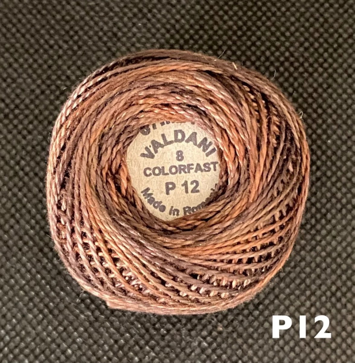 Valdani ヴァルダーニ 刺しゅう糸　8番手　Pシリーズ